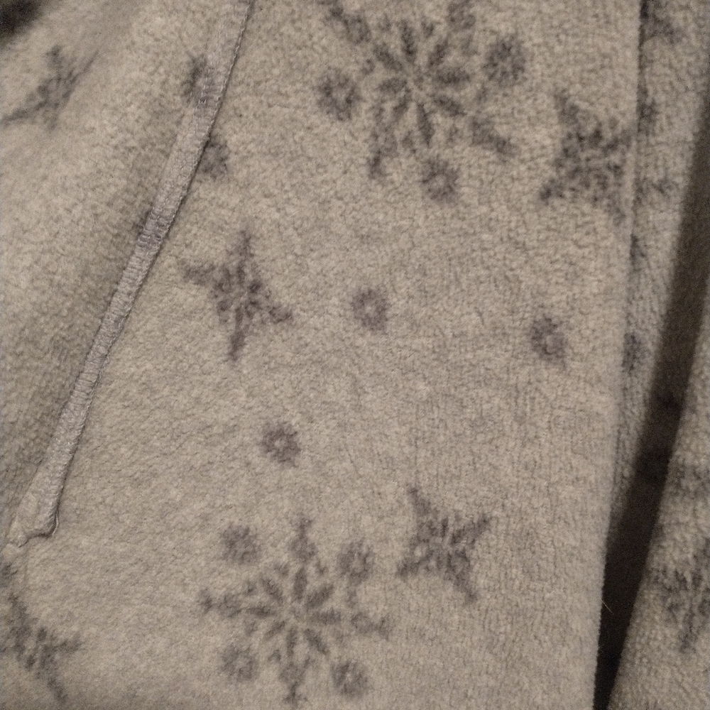 Bath Robe - Picture 8 of 9